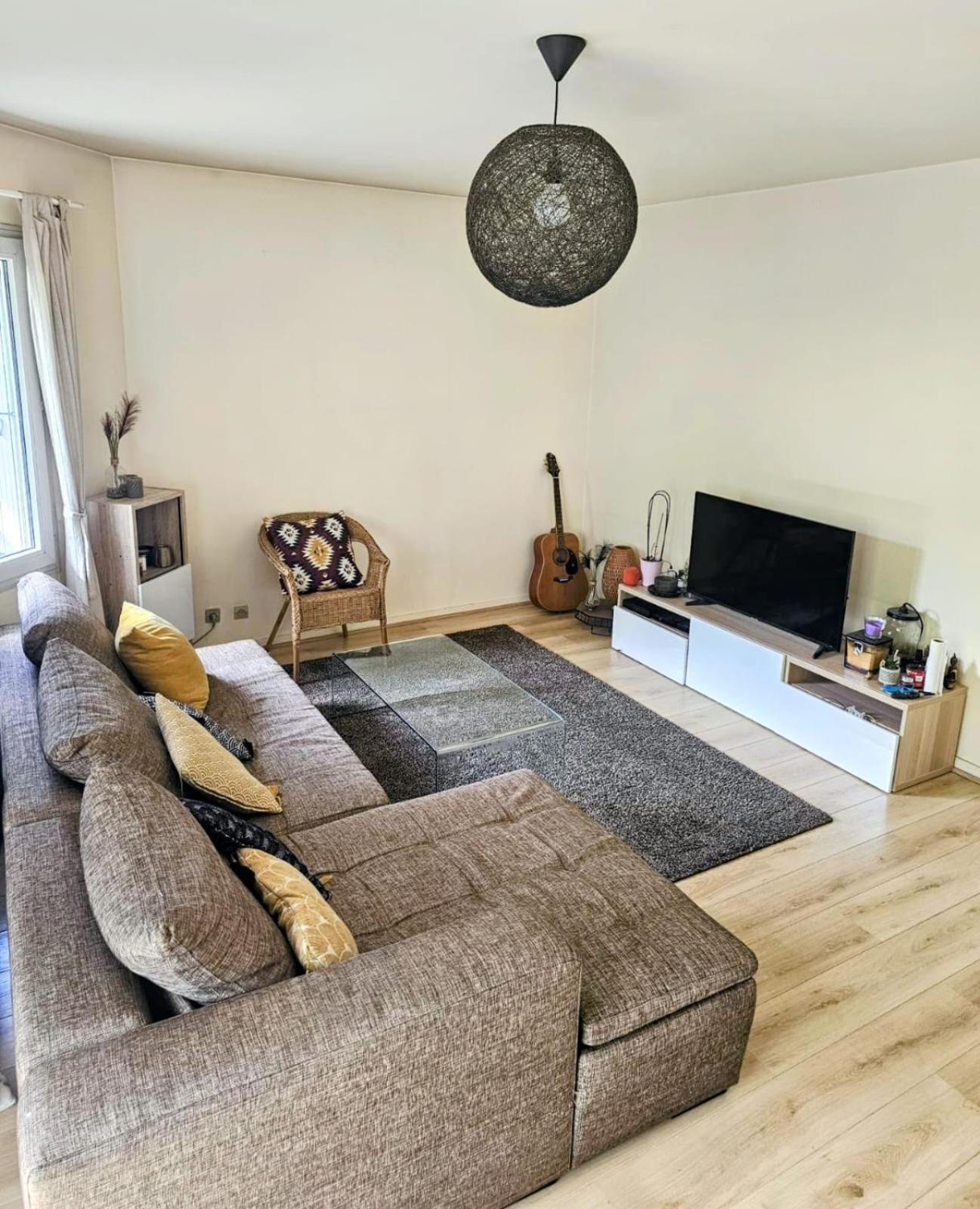 Appartement Spacieux Silencieux Лонь Екстер'єр фото